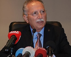Ekmeleddin İhsanoğlu'nun 'Ekmeğin Fiyatı Nedir?' Sorusuna Cevabı