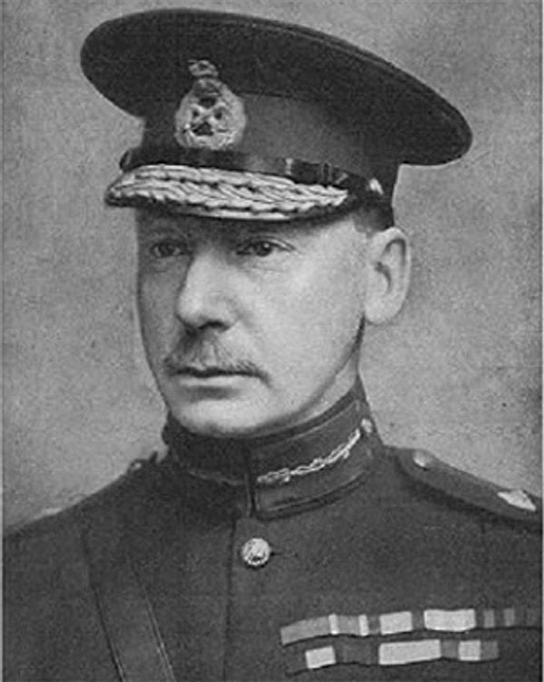 8. Sir Charles Townshend, İngiliz Generali, 1922