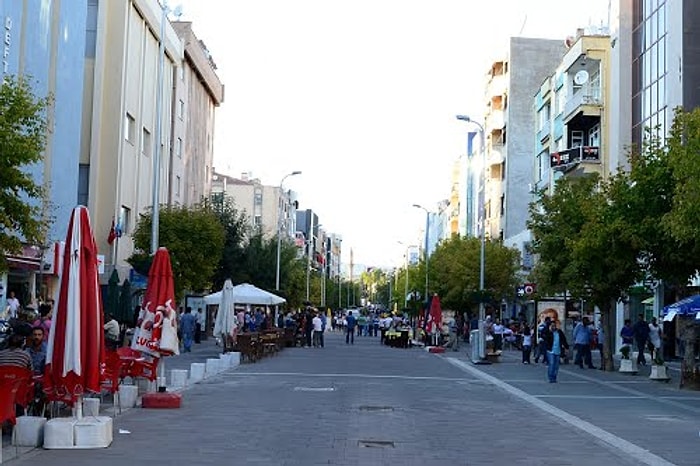 Küçük Şehirde Üniversite Okuyanların Bildiği 15 Durum