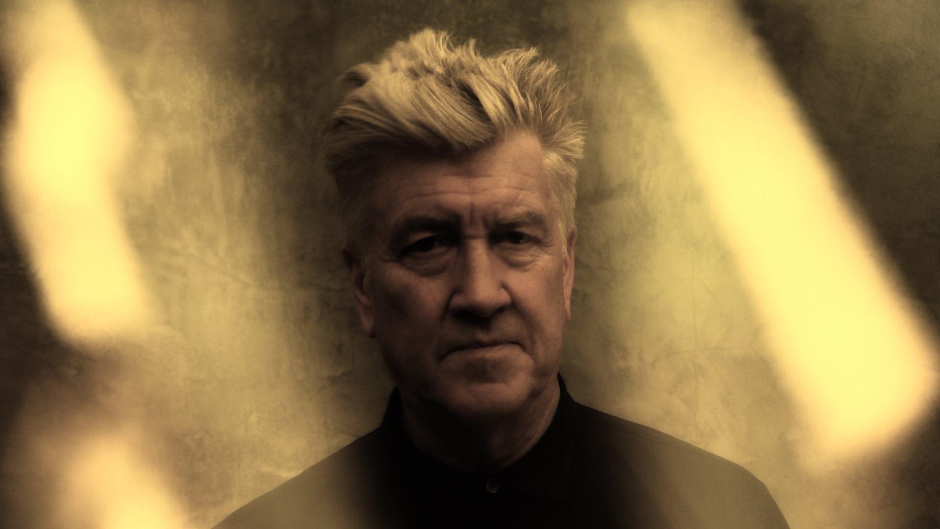 David Lynch Kadınlar İçin Spor Kıyafetleri Tasarladı
