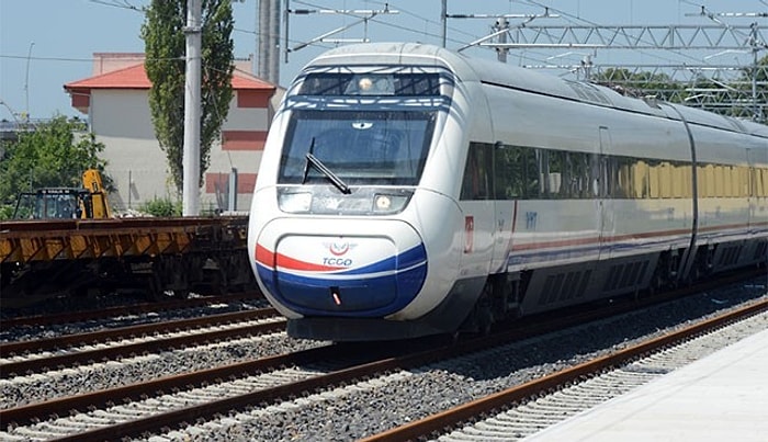 Ve Yüksek Hızlı Tren Yola Çıktı