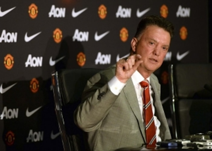 Van Gaal: "Jose  İle Medya Önünde Tartışmam"