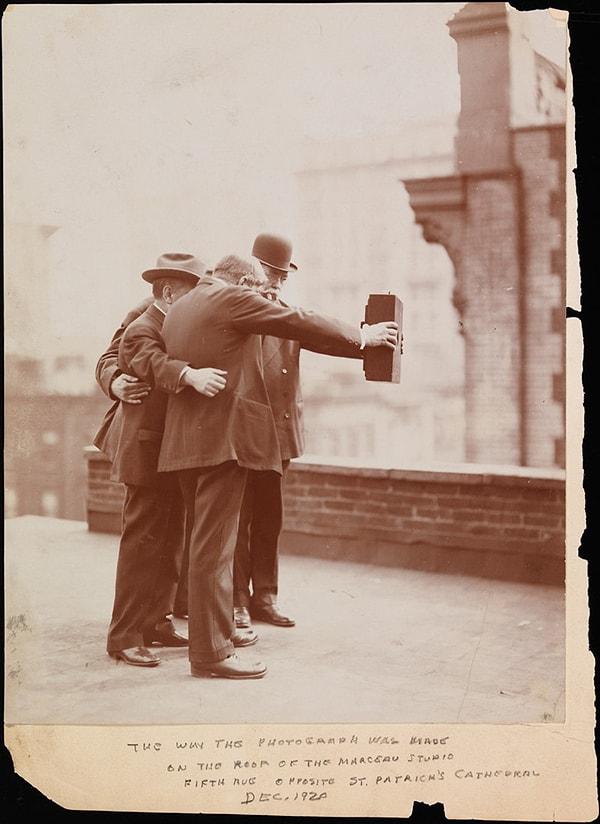 10. 1920'lerin selfiesi