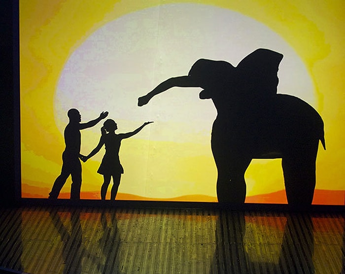 İngiltere Yetenek Yarışmasında Mükemmel Gölge Gösterisi