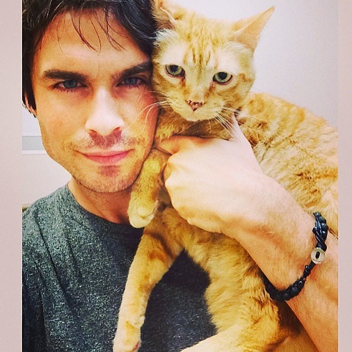 Ian Somerhalder ile 21 Tarz Selfie Çekme Sanatı