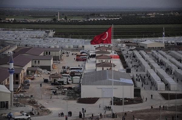 8- Suriyeli mültecileri yeni kamplara yollamak bir çözüm mü?