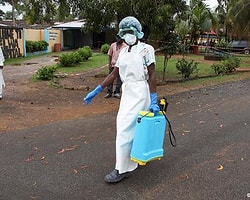Batı Afrika'da Ebola Tehdidi