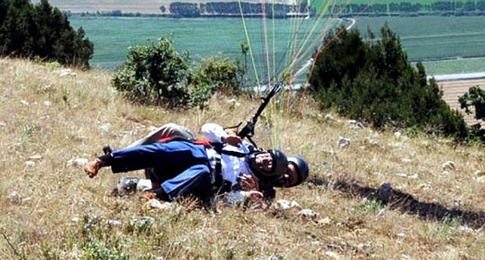 Tokat Valisi Yamaç Paraşütü ile Uçmak İsterken Yuvarlandı