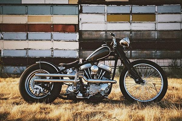 25. Harley Davidson 1948 Panhead