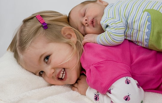 18 моментов, которые могут понять только те, у кого есть старшая сестра