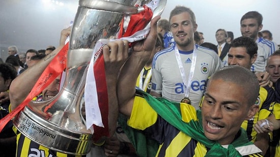 Alex De Souza Futbola Veda Edeceği Tarihi Açıkladı