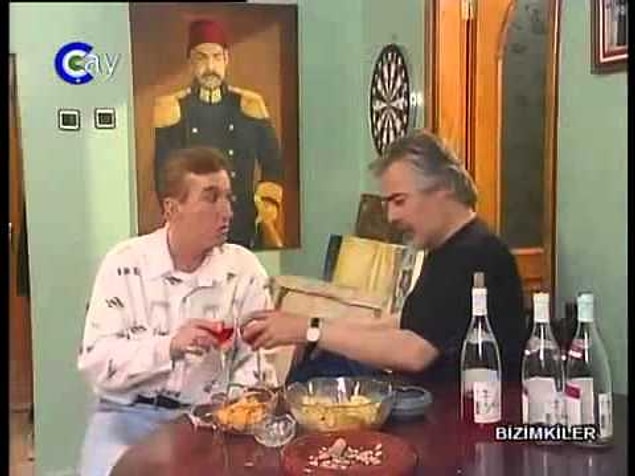 10. "Olmuyor ama ibrikçi, çekeceğim kulaklarını..."