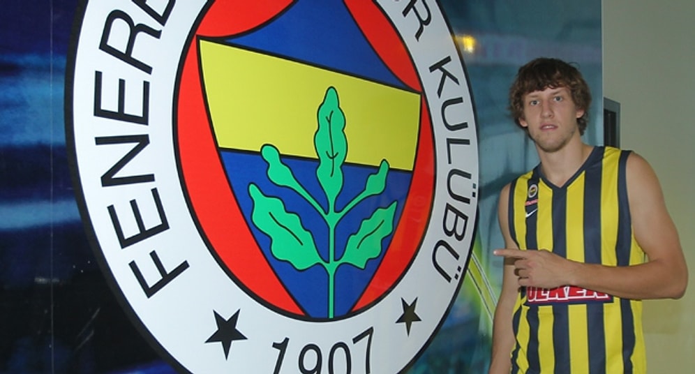 Fenerbahçe Bombayı Patlattı!