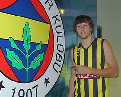 Fenerbahçe Bombayı Patlattı!
