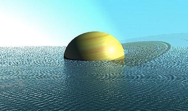 11. Güneş Sistemi'nde böyle başka bir cisim var mı diye merak ediyorsanız eğer onun cevabı da var. Satürn de suya konulsa yüzerdi.