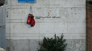 Iran'ın Banksy'si, Sokak Sanatçısı "BlackHand" ile Tanışın!