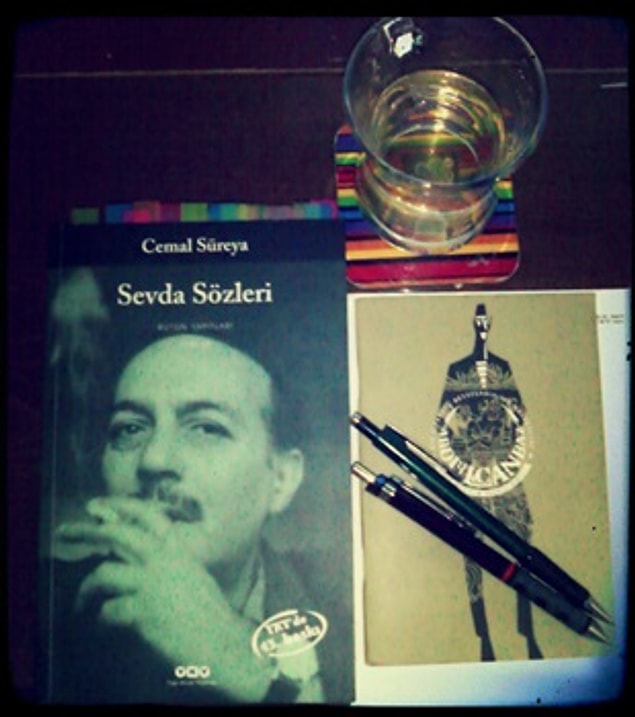 Sen Şiir Kitabısın!