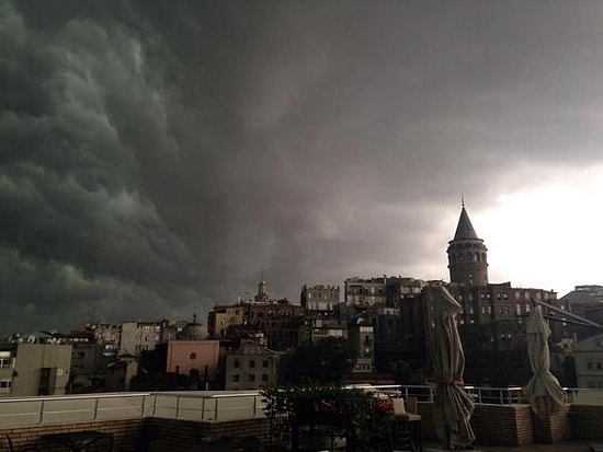 7 Ağustos İstanbul Yağmurundan Sosyal Medyaya Yansıyan Fotoğraflar