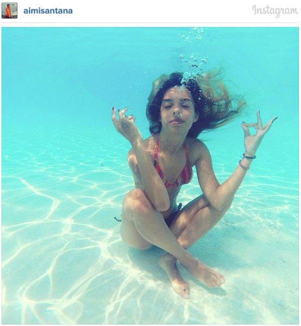12. Instagram'a göre denizde yüzmek