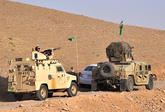 ABD IŞİD'i Havadan 3 Defa Vurdu