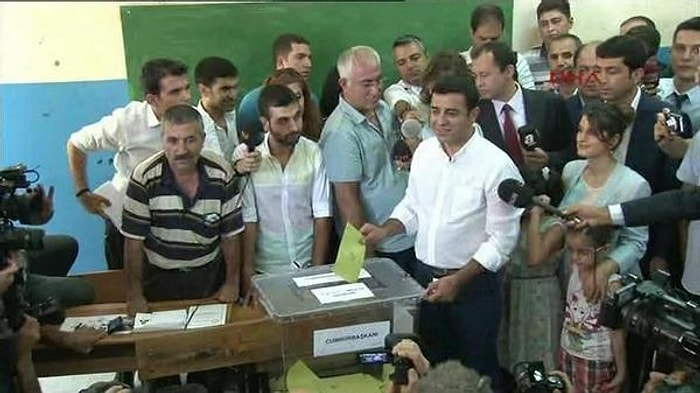 Selahattin Demirtaş: 'Oyumu Ezilenden Yana Olana Verdim'