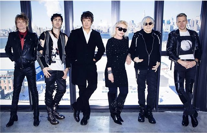 Blondie Eylülde İstanbul'da