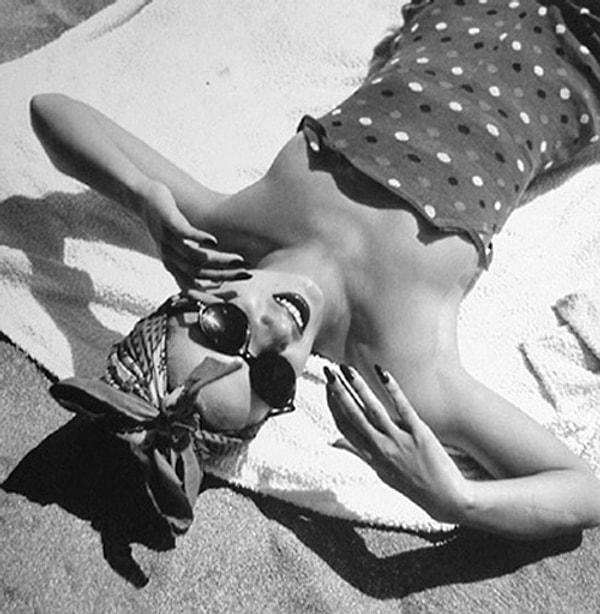 3. 1953 - Monte Carlo plajı