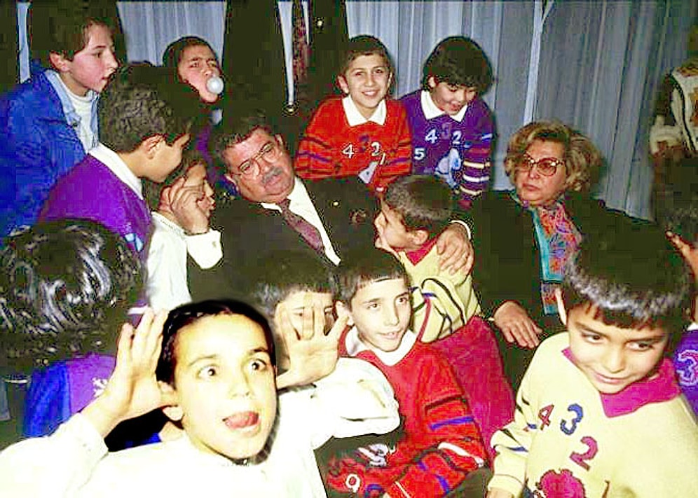 Türk Siyasetinden 10 Sürreal Fotoğraf Daha