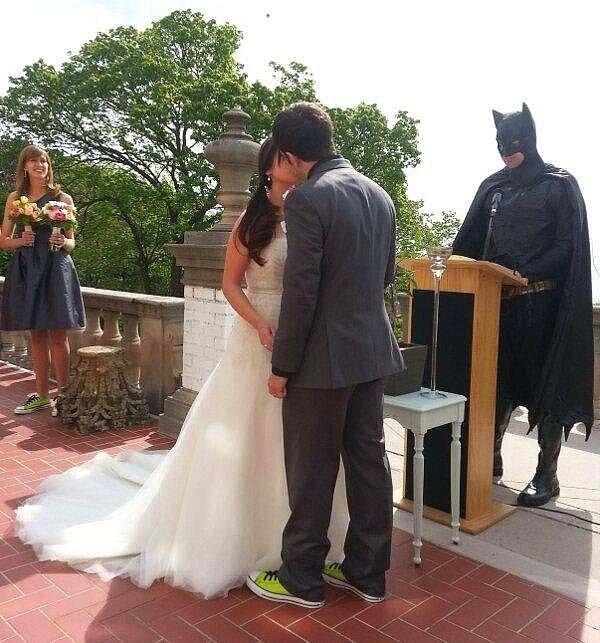 12. Batman önderliğinde yapılan bu düğün.
