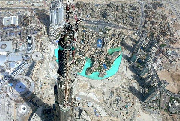4. Burj Khalifa, Dubai
