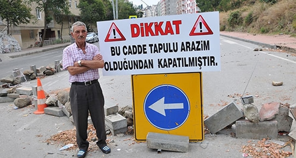 Arazisine Yol Yapan Belediyeye Tepki Gösterdi