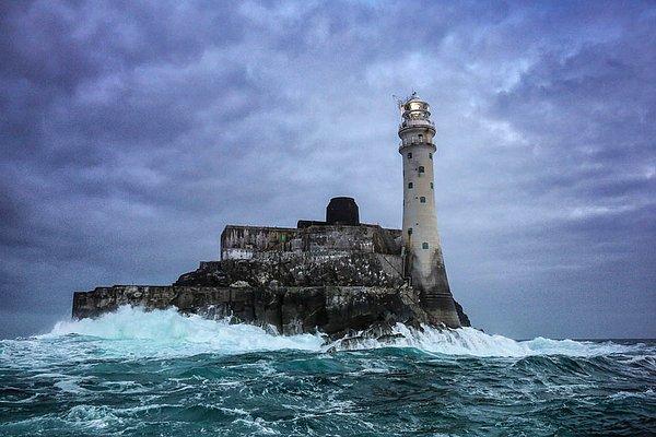 13. Fastnet Kayası Deniz Feneri, İrlanda