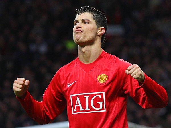 7. Ronaldo'nun Manchester United'da olması ve takımın iyi bir döneminde olması