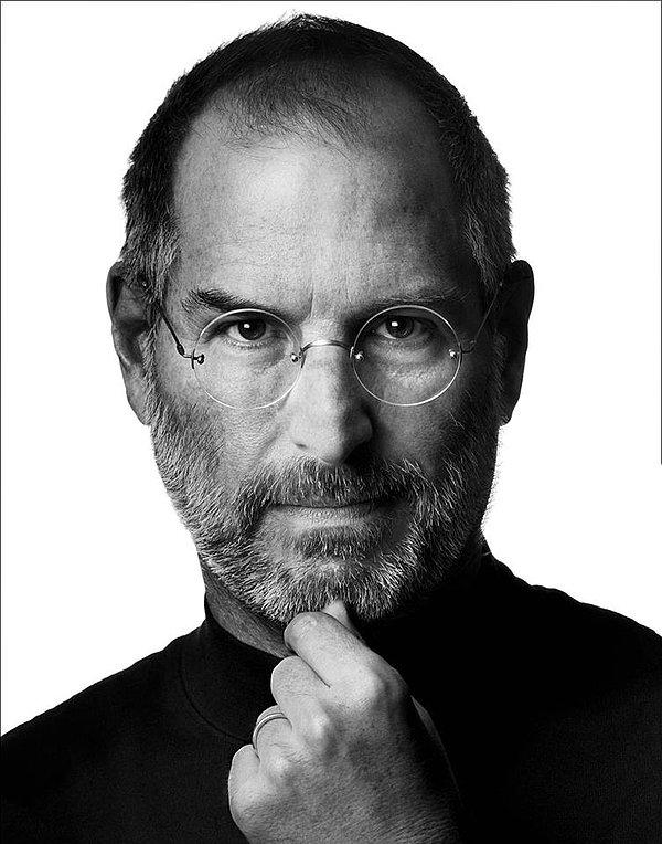 6. Steve Jobs ölüm döşeğindeyken oksijen maskesini, tasarımını beğenmediği için takmamıştır.