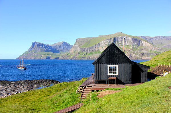 30. Tintholmen, Faroe Adaları