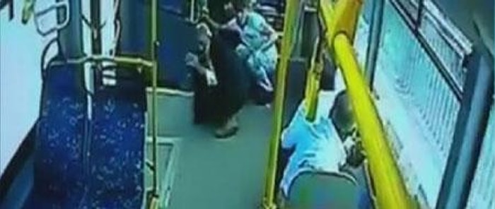 54 K'da Molotof Dehşeti