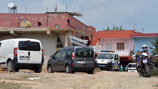 Eşine 'Dekolte Giyme' Diyen Komşunun 2 Oğlunu Öldürdü