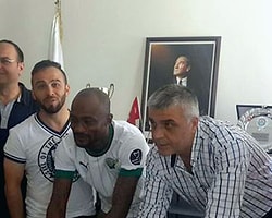 Zokora, Akhisar Belediyespor'a İmza Attı!