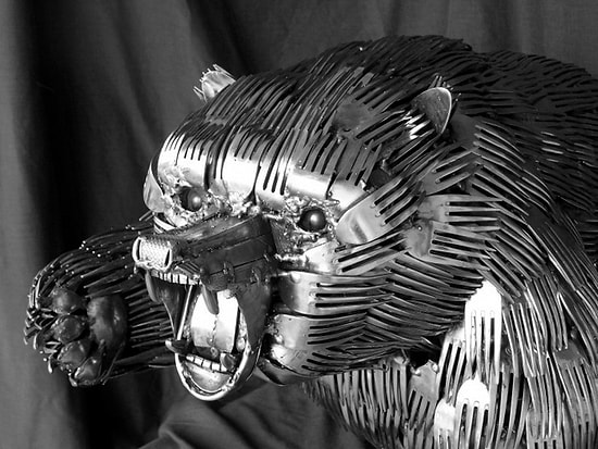 Çatal Kaşık Bıçak Takımının Yemek Dışında da Takım Oyunu Sergilediği 15 Heykel