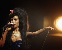 Amy Winehouse'un Heykeli Dikilecek