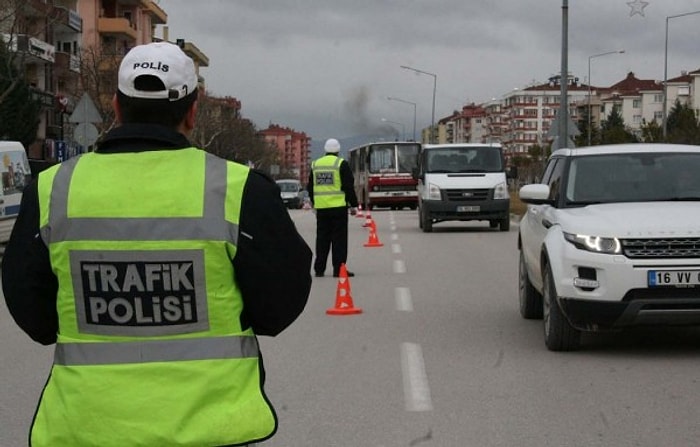 Trafik Uygulamalarından Haberdar Eden Sosyal Medya Hesapları Yasal mı?