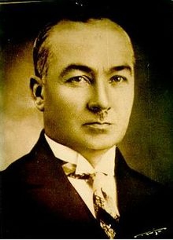 AHMET FİKRİ TÜZER