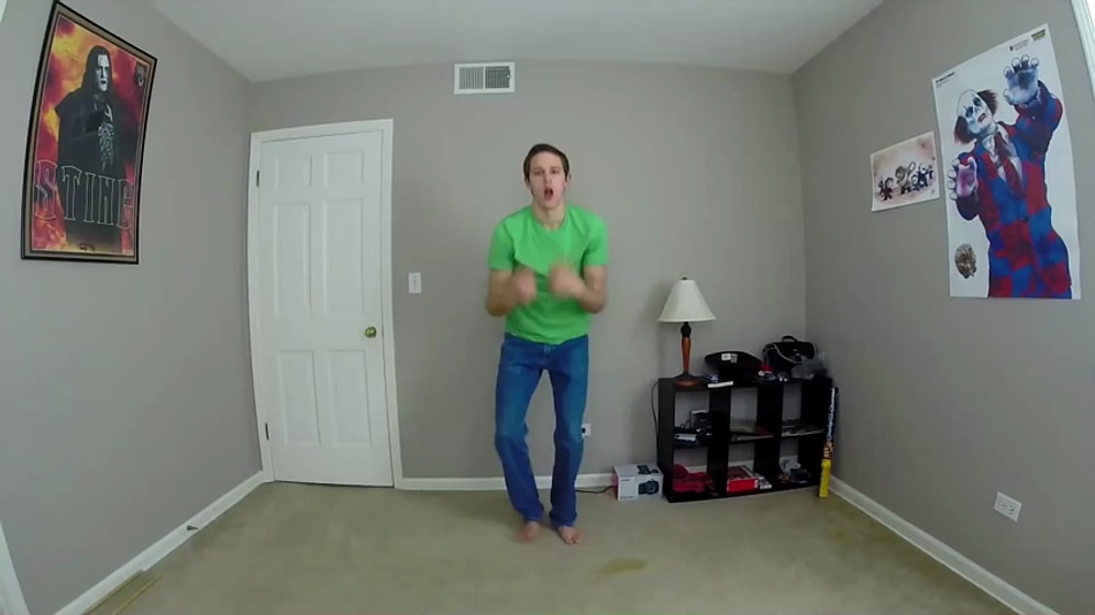 Aynı Şarkıyla 100 Gün Boyunca Dans Eden Adam