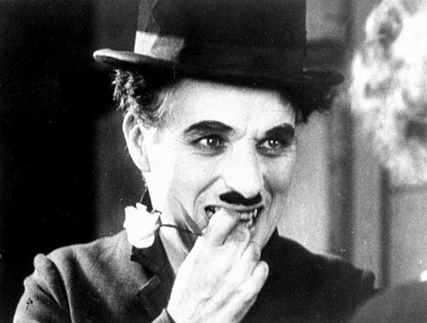 34. Charlie Chaplin - Sessiz Film