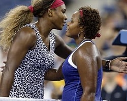 Serena 'Gelecekteki Serena'yı Yendi