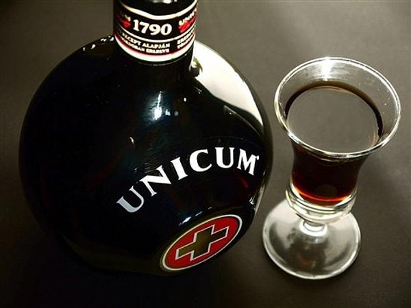 12. Unicum