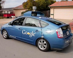 Google'ın Arabalarına Zorunlu Ekleme...