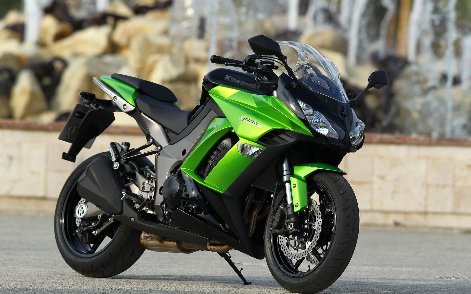зеленый мотоциклы kawasaki без смс