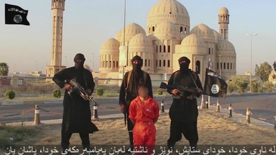 IŞİD Musul'da Bir Peşmerge'nin Başını Kesti