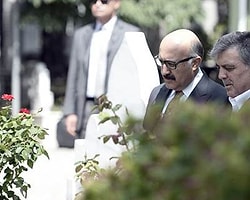 Abdullah Gül'den Erbakan'ın Mezarına Ziyaret